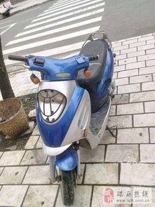 蓝色电动车四电瓶转让