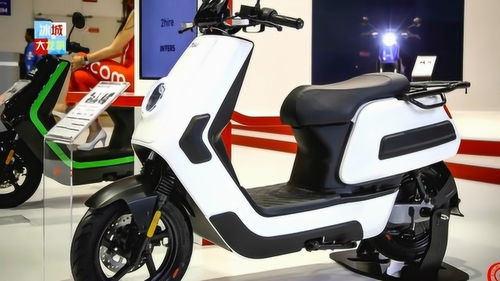 国产精品,2020款小牛电动车,外观时尚小巧,适合代步通勤